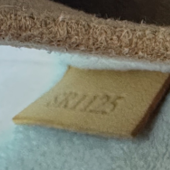 Louis Vuitton Denim Light Epi Leather Twist Shoulder Bag MM - Picture 13 of 16